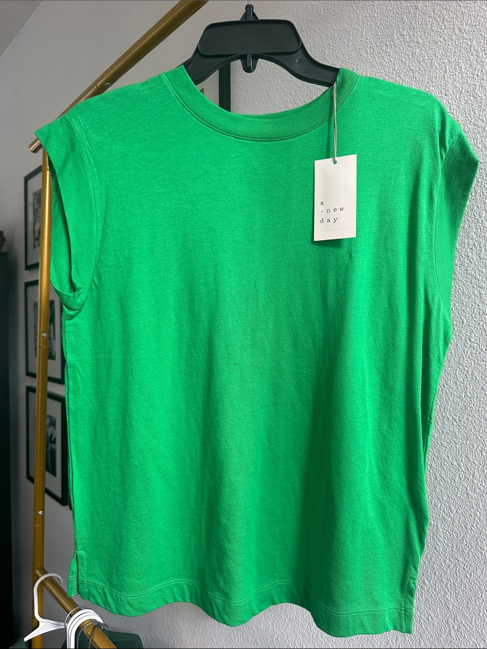 a new day Kelly Green Cap-Sleeve Tee